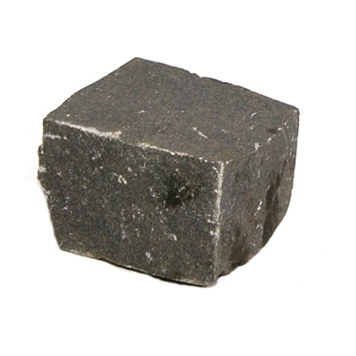Granit Chaussesten Flækker håndhugget granit Sortgrå Kina 9x9x8/10 cm G685 stk